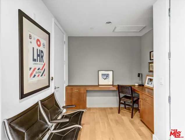 $599,000 | 6001 Carlton Way, Unit 410, Los Angeles, CA 90028