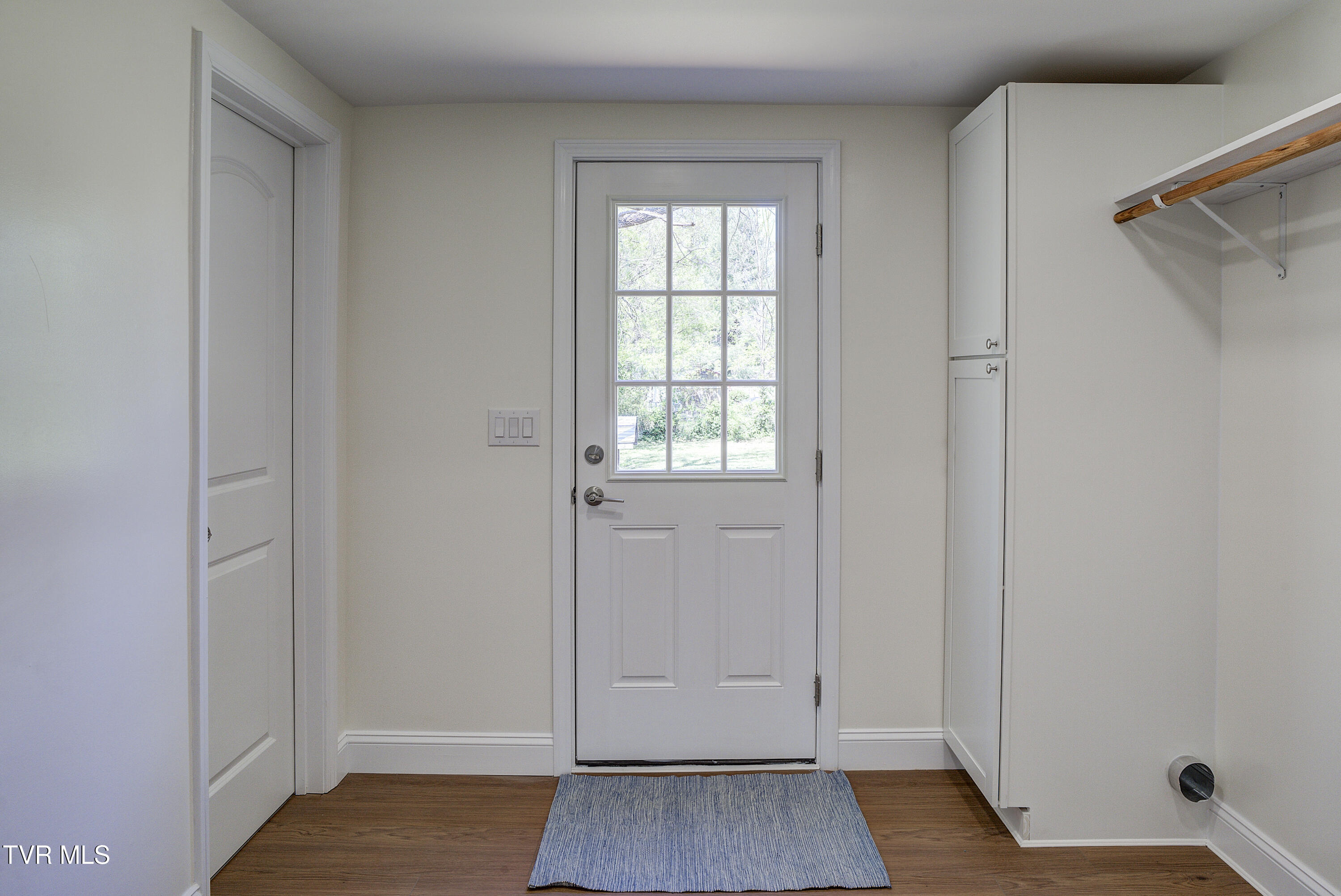 511 Coffee Street Erwin, TN 37650 - Photo 33 of 36 laundry-backdoor