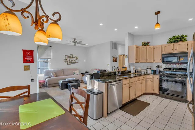 $859,000 | 4 Oxford Key, Colts Neck, NJ 07722