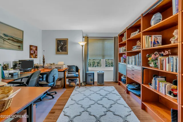 $859,000 | 4 Oxford Key, Colts Neck, NJ 07722