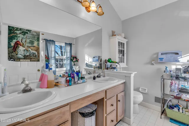 $859,000 | 4 Oxford Key, Colts Neck, NJ 07722