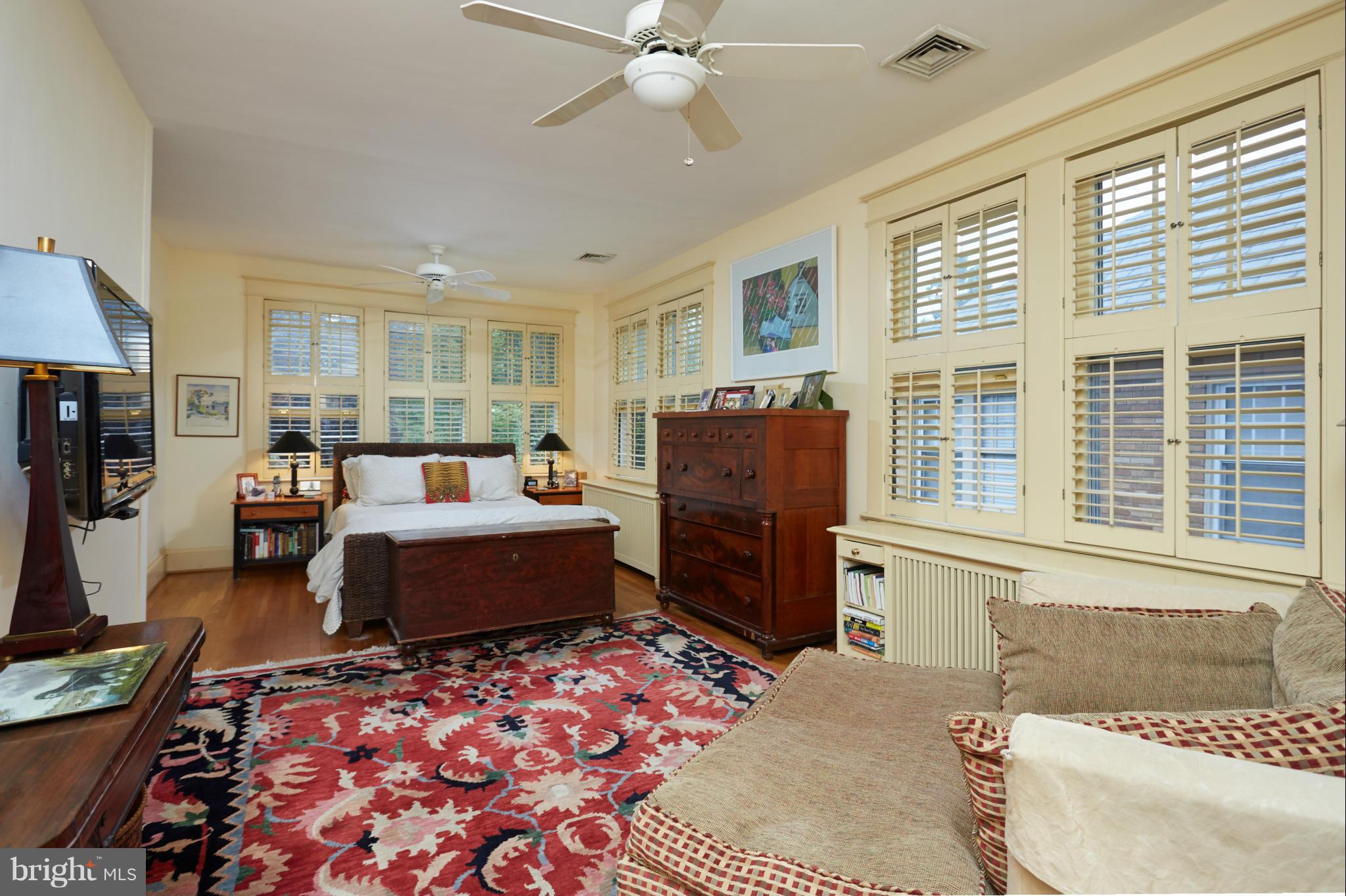 3822 Garfield Street Northwest Washington, DC 20007 - Photo 15 of 30 Bedroom (Master)