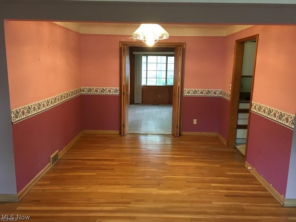 24461 Maple Ridge Road North Olmsted, OH 44070 - Photo 4 of 25 Gallery Image 4