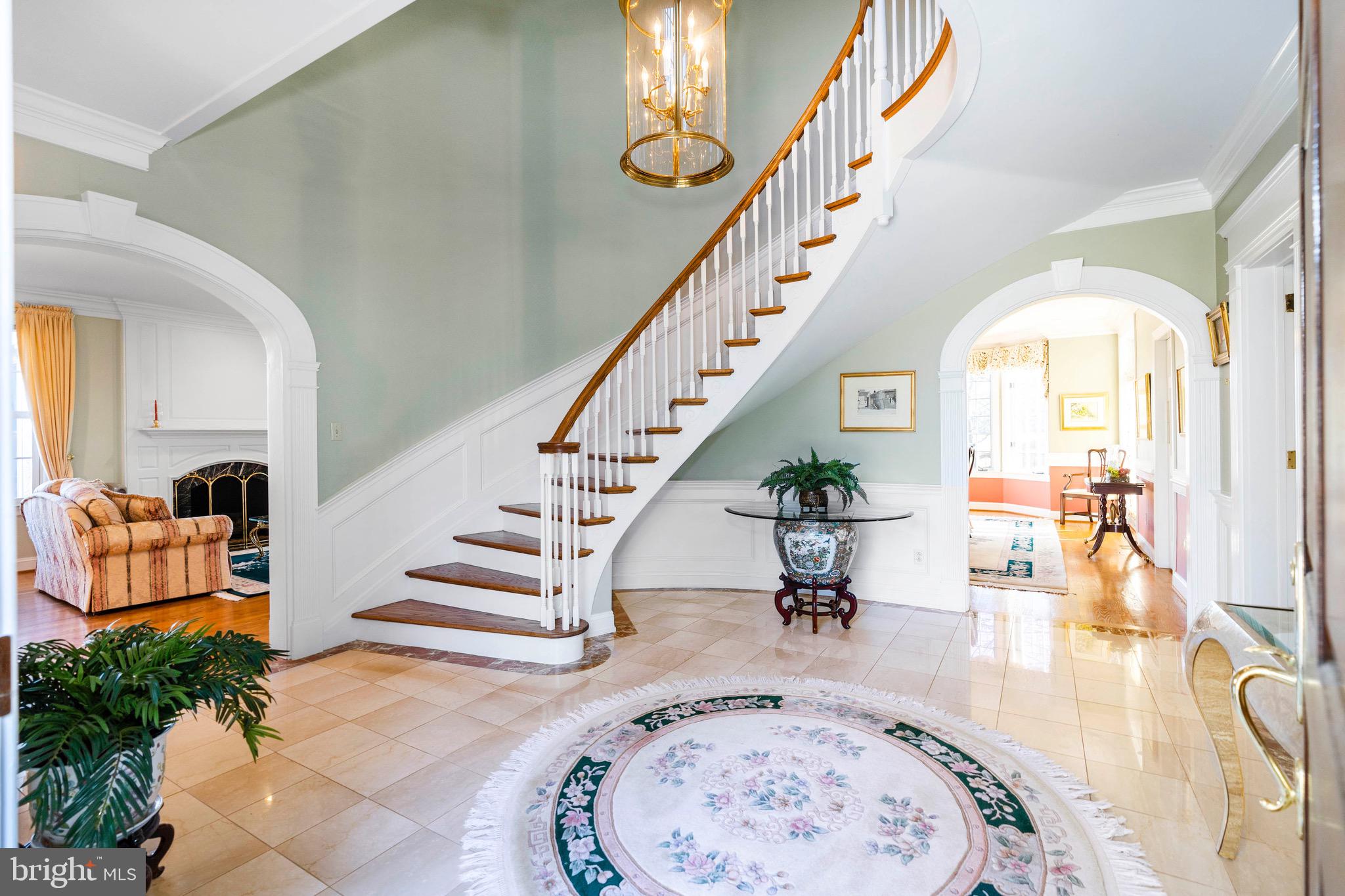 112 St Moritz Drive Wilmington, DE 19807 - Photo 11 of 59 Two story foyer.