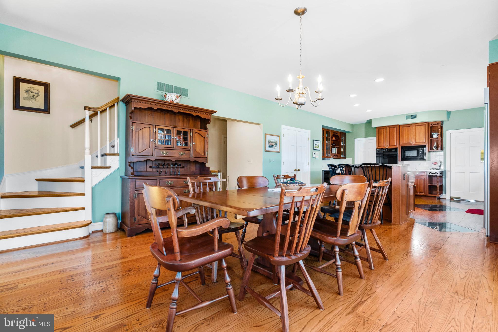 112 St Moritz Drive Wilmington, DE 19807 - Photo 26 of 59 Back staircase.