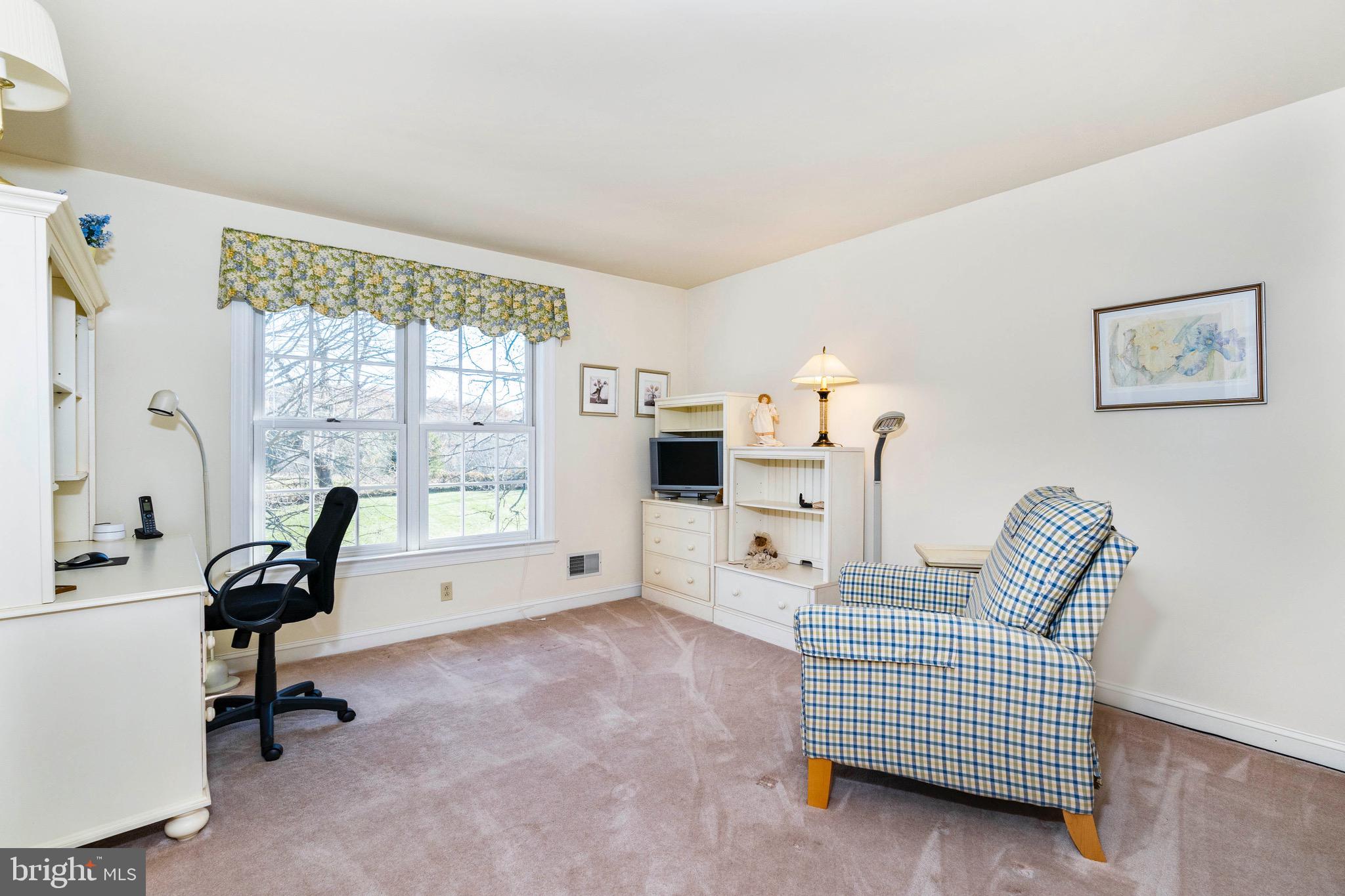 112 St Moritz Drive Wilmington, DE 19807 - Photo 39 of 59 Jack & Jill bedroom #2