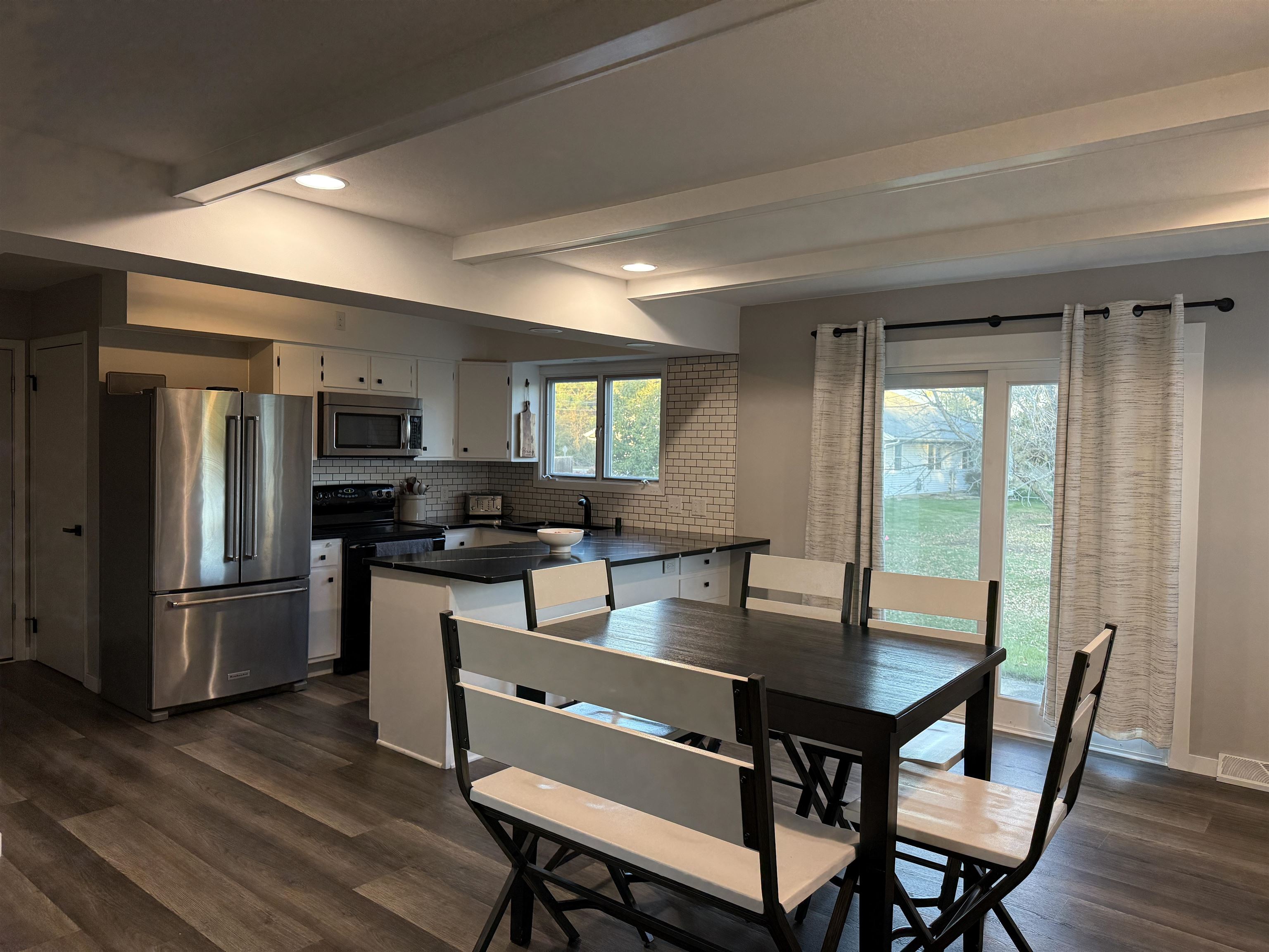 104 East 3rd Avenue Brodhead, WI 53520 - Photo 6 of 24