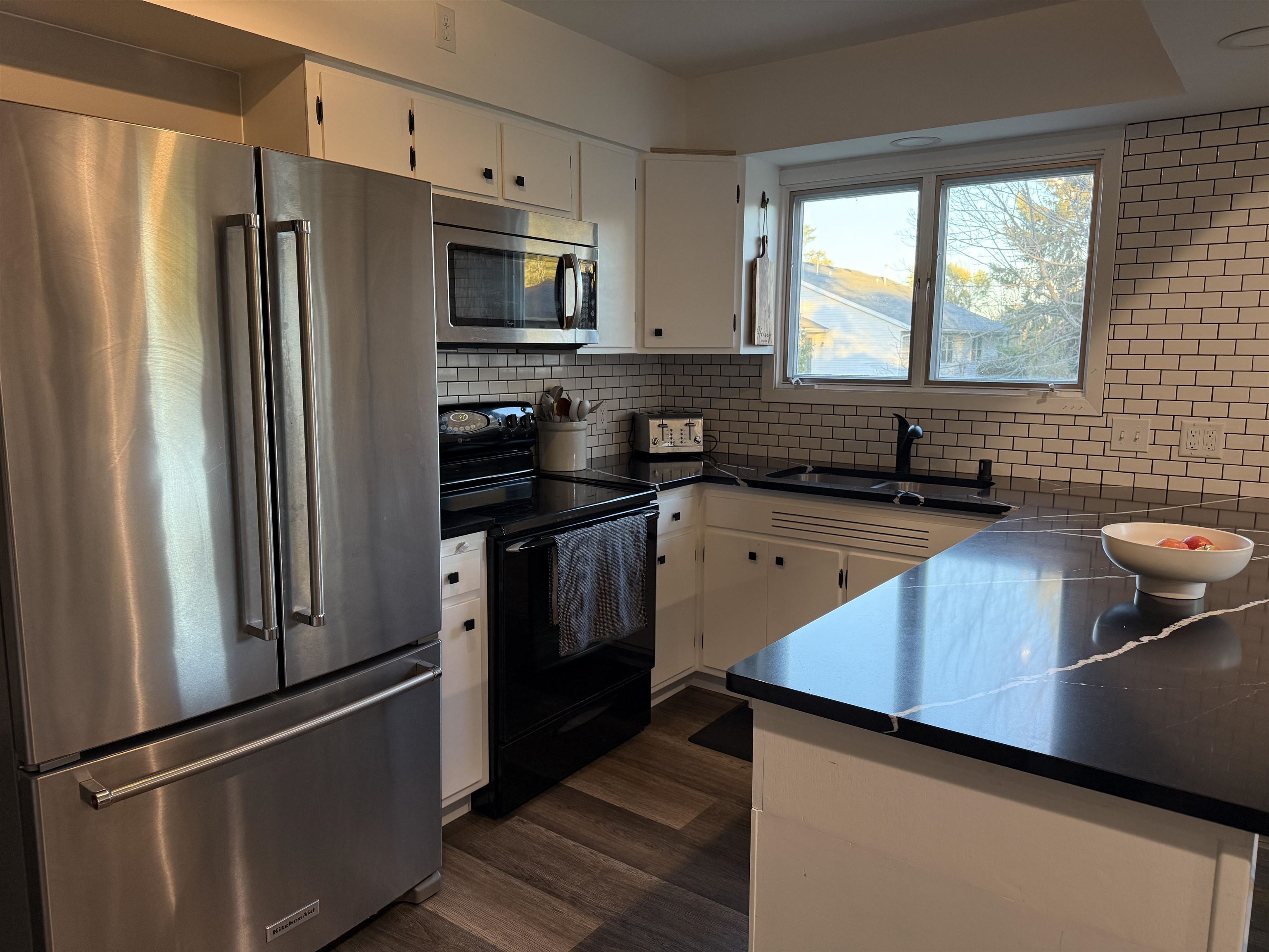 104 East 3rd Avenue Brodhead, WI 53520 - Photo 8 of 24