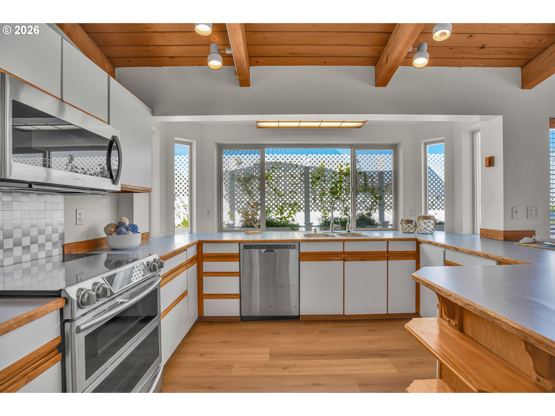 24600 Northwest St Helens Road, Unit M34 Portland, OR 97231 - Photo 32 of 48 Gallery Image 32