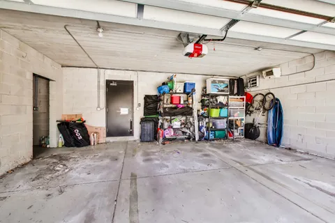 $599,000 | 4110 North Western Avenue, Unit 2S, Chicago, IL 60618