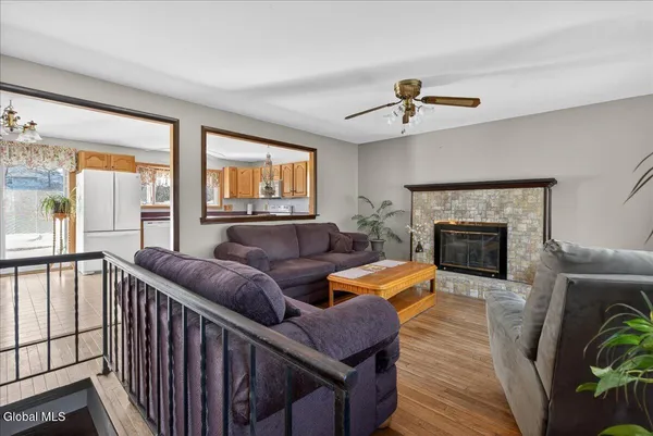 $299,500 | 25 Dorchester Drive, Stillwater, NY 12170