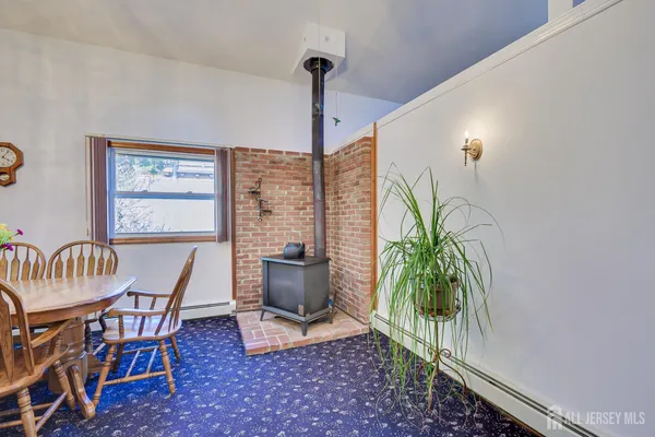 $480,000 | 16 Sky Top Road, Port Murray, NJ 07865