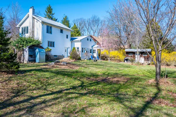 $480,000 | 16 Sky Top Road, Port Murray, NJ 07865