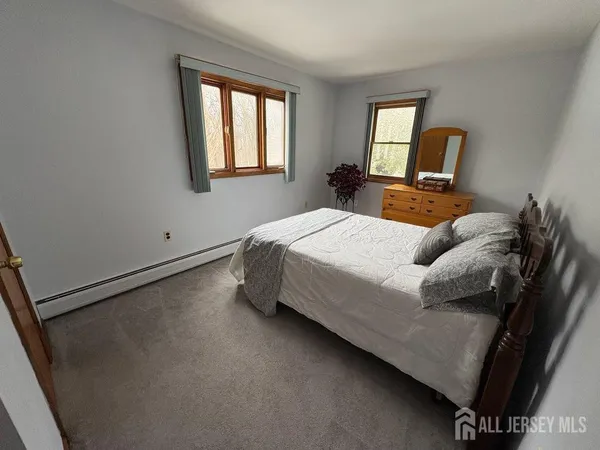 $480,000 | 16 Sky Top Road, Port Murray, NJ 07865