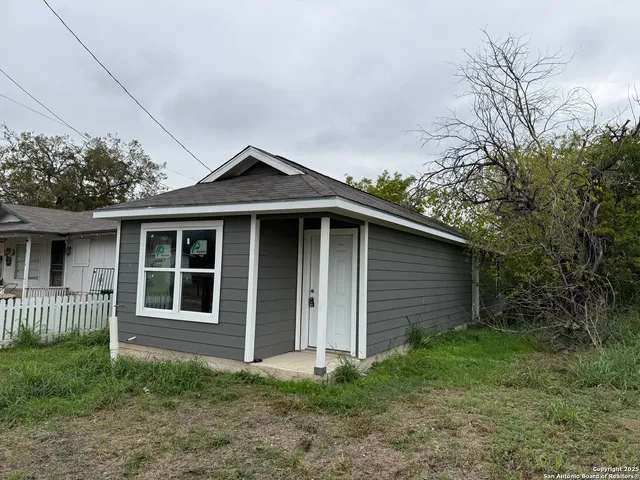 $149,900 | 216 Milvid Avenue, San Antonio, TX 78211