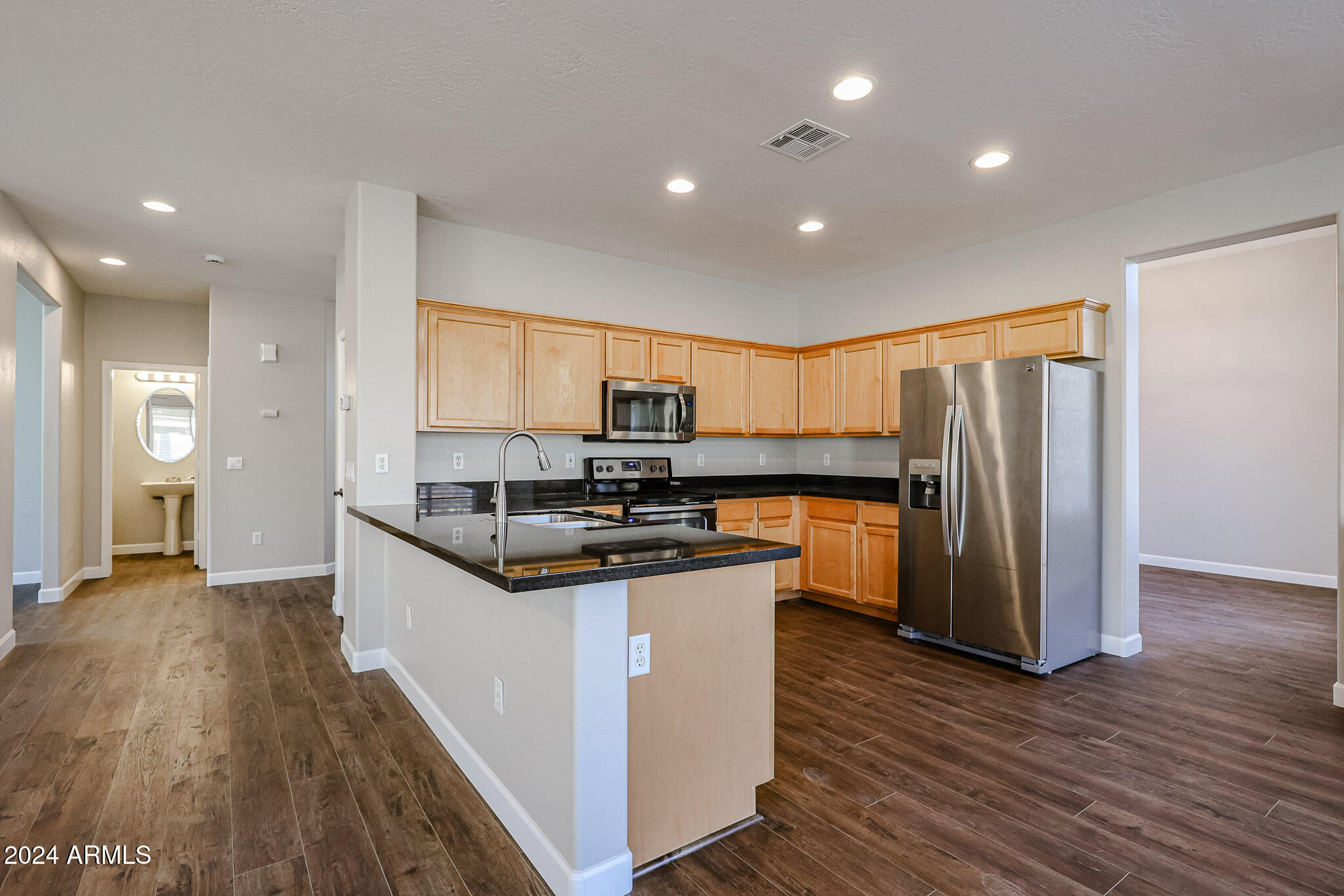 3264 East Los Altos Road Gilbert, AZ 85297 - Photo 7 of 61 kitchen