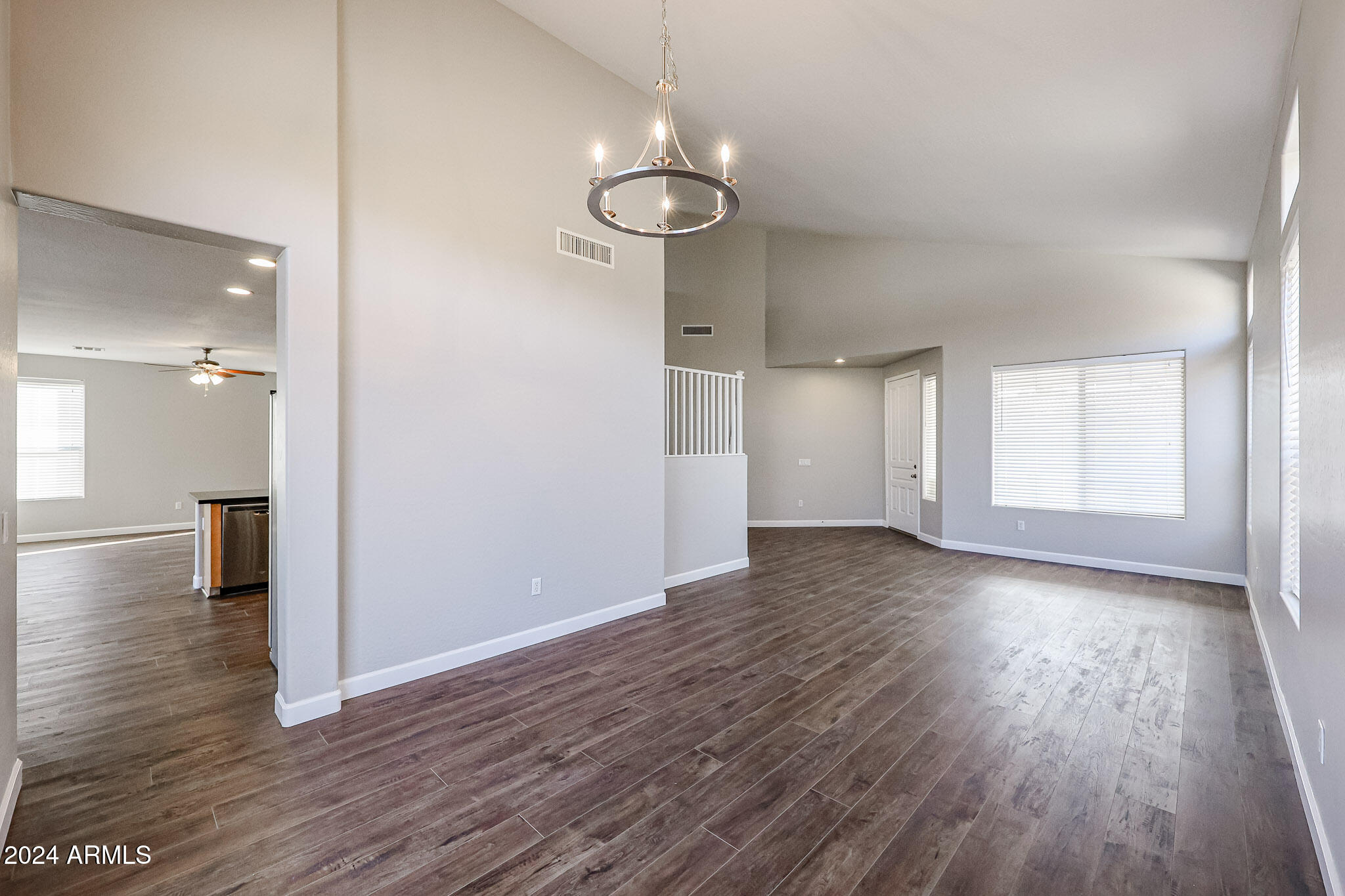 3264 East Los Altos Road Gilbert, AZ 85297 - Photo 10 of 61 living/dining