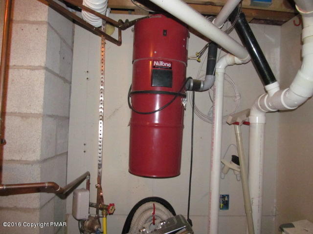 128 Totteridge Road Bushkill, PA 18324 - Photo 14 of 25 13-Central Vacuum