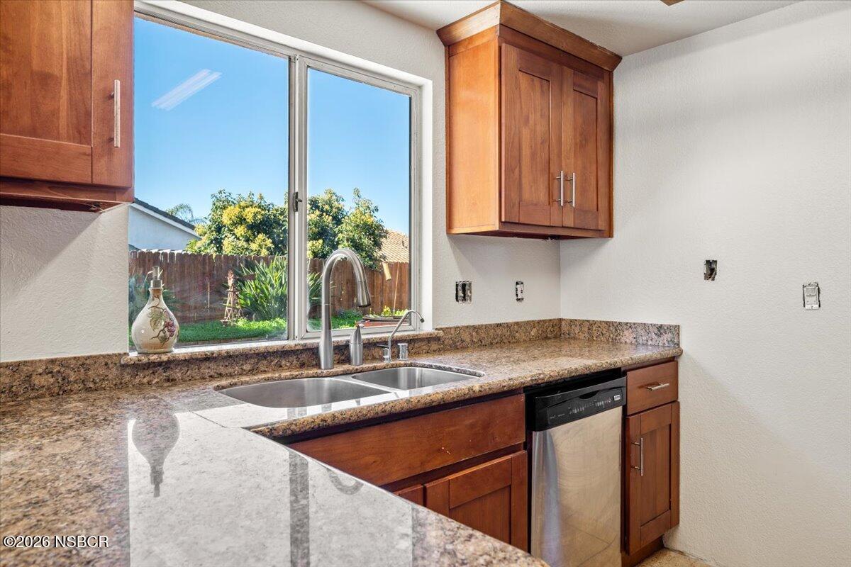 157 Point Sal Dunes Way Guadalupe, CA 93434 - Photo 10 of 30 12-Kitchen