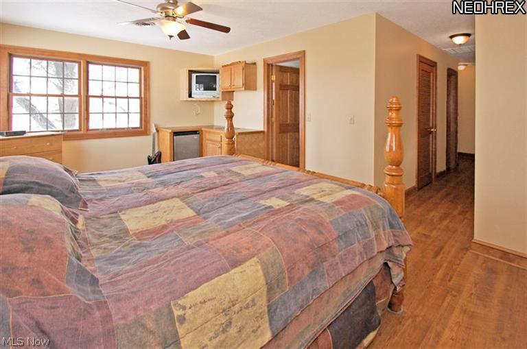 18333 Quarry Road Wellington, OH 44090 - Photo 16 of 25 Gallery Image 16