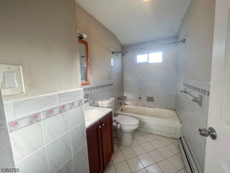 118 Maple Street Kearny, NJ 07032 - Photo 15 of 22