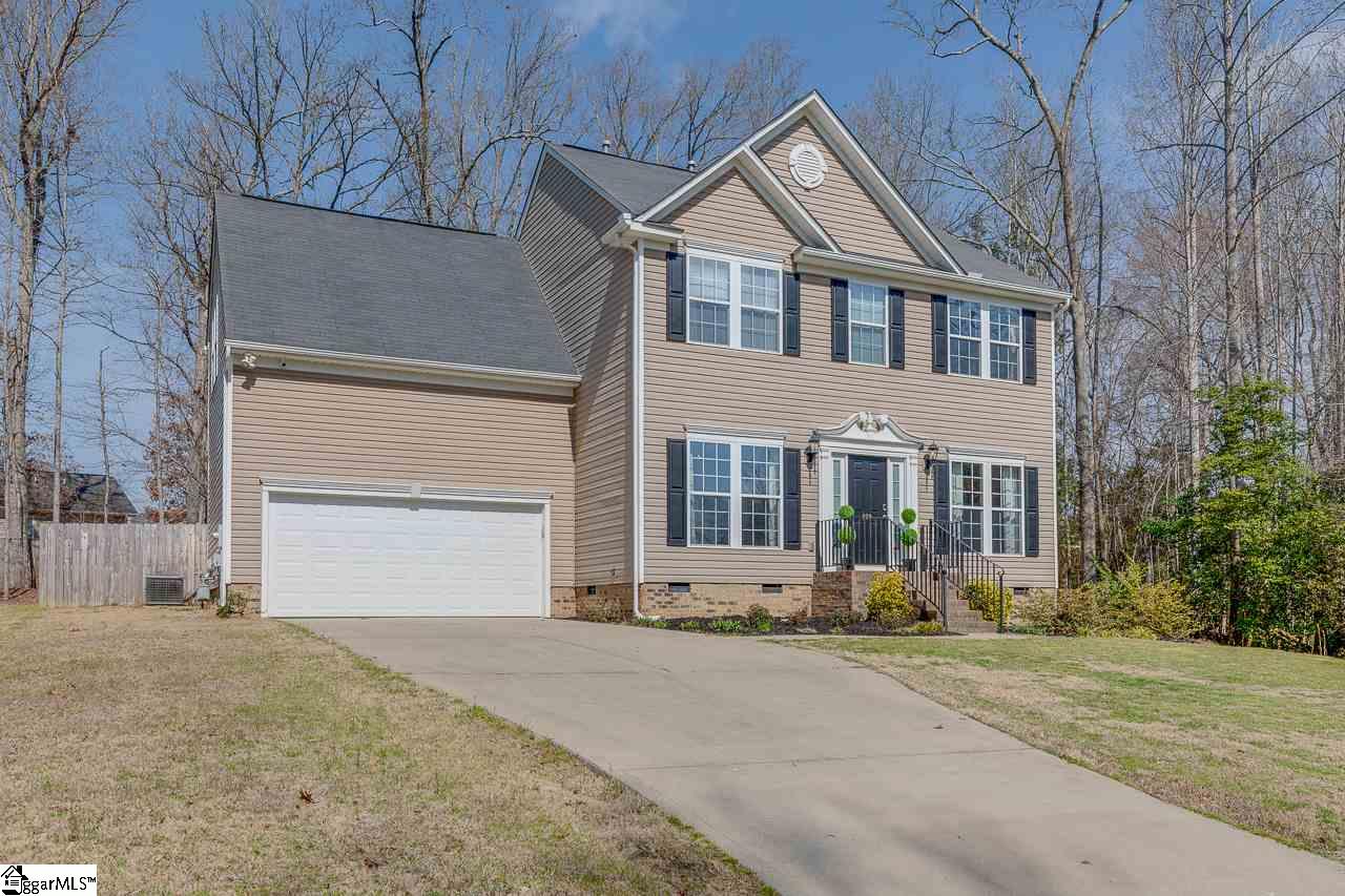 328 Amberleaf Way Simpsonville, SC 29681 - Photo 3 of 36 Gallery Image 3
