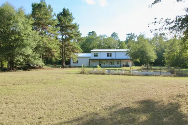 $475,000 | 111 10th Street, Shepherd, TX 77371