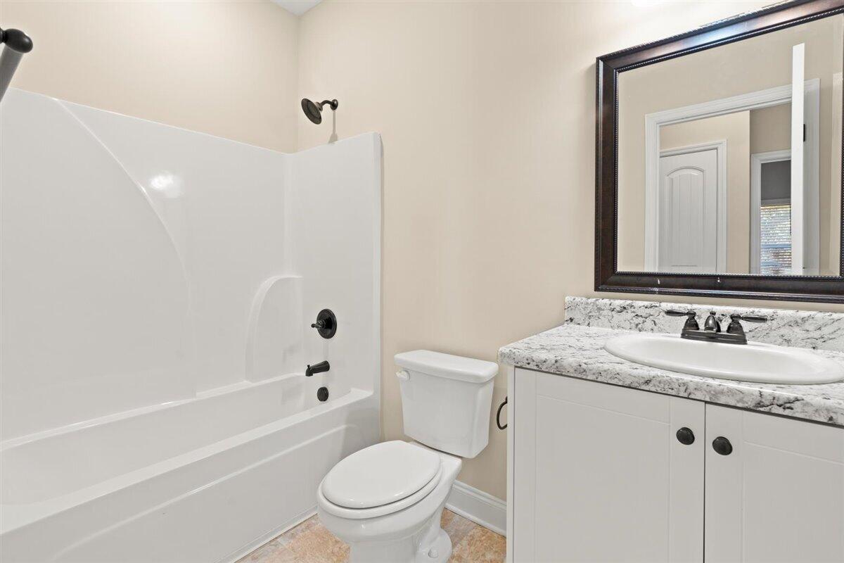 129 Macedonia Road North Augusta, SC 29860 - Photo 30 of 36 30-Hallway Bathroom