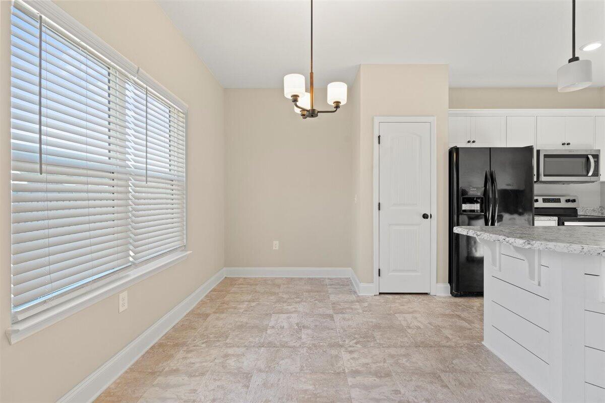 129 Macedonia Road North Augusta, SC 29860 - Photo 10 of 36 10-Breakfast Area
