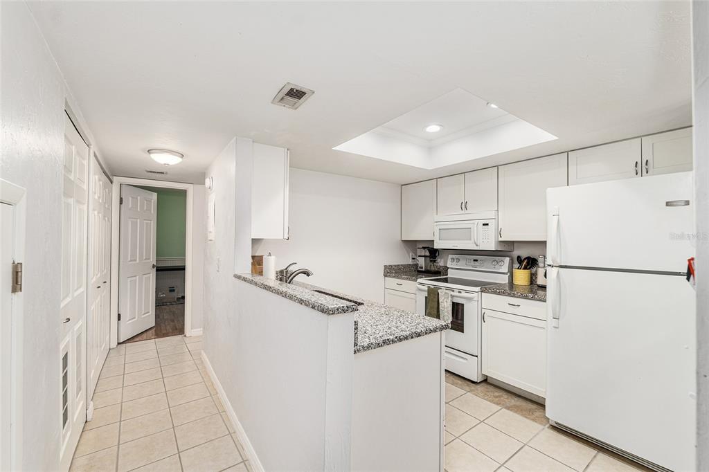 2508 Southwest 35th Place, Unit 34 Gainesville, FL 32608 - Photo 12 of 37