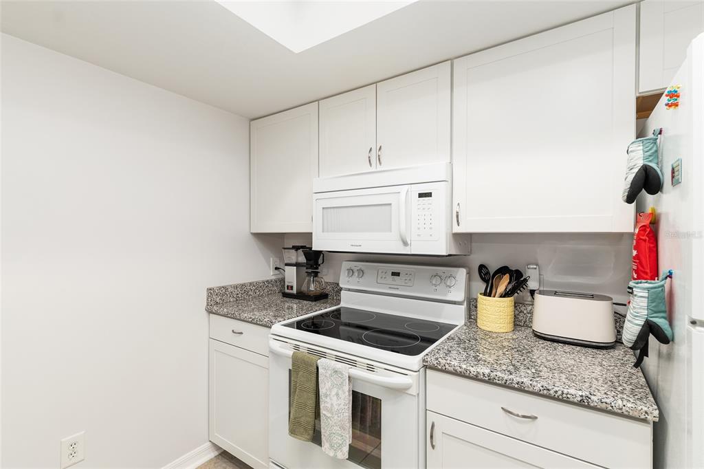 2508 Southwest 35th Place, Unit 34 Gainesville, FL 32608 - Photo 14 of 37