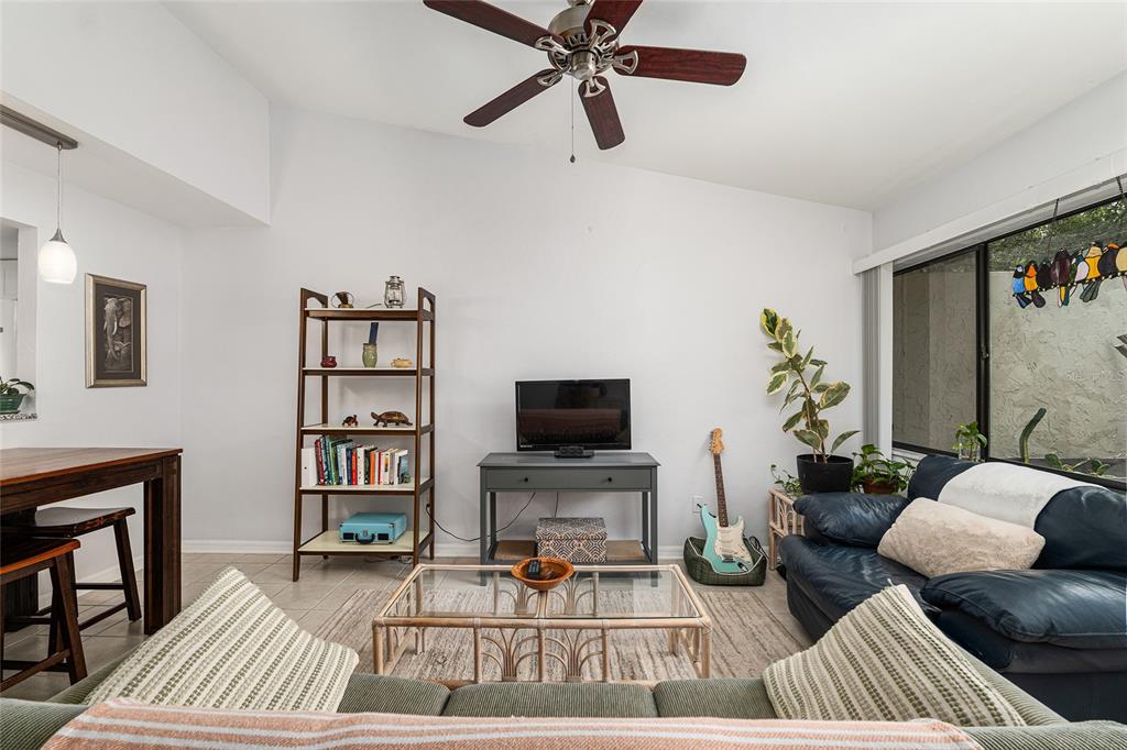 2508 Southwest 35th Place, Unit 34 Gainesville, FL 32608 - Photo 5 of 37