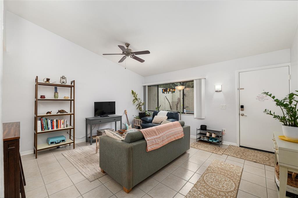 2508 Southwest 35th Place, Unit 34 Gainesville, FL 32608 - Photo 6 of 37