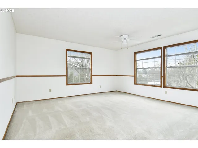 $590,000 | 17915 Monticello Drive, Gladstone, OR 97027