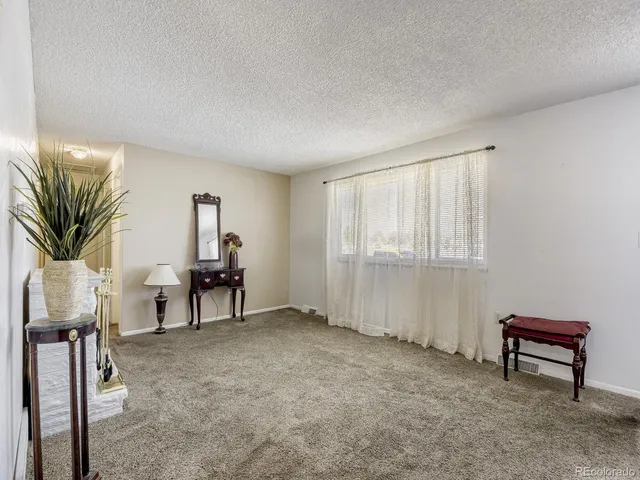 $425,000 | 359 North 16th Avenue, Brighton, CO 80601