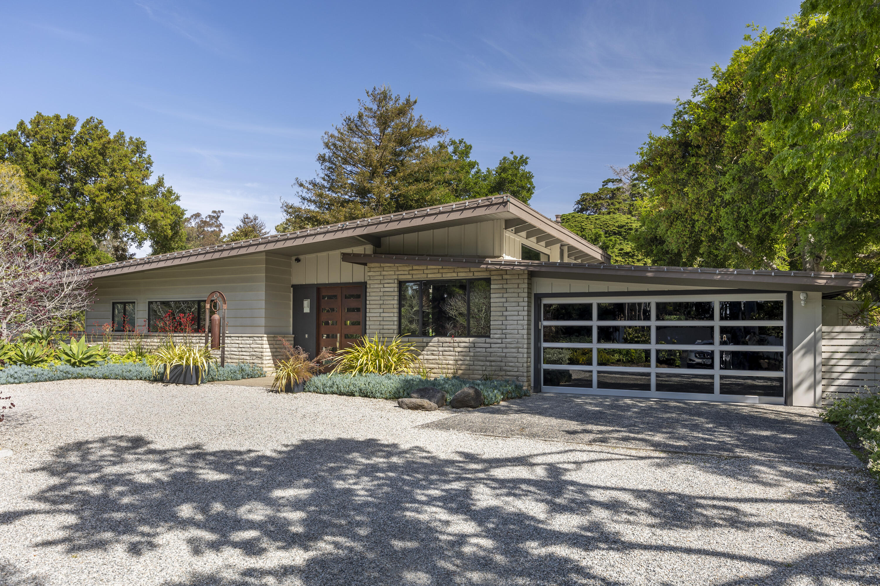 1410 School House Road Montecito, CA 93108 - Photo 3 of 21 Front elevation