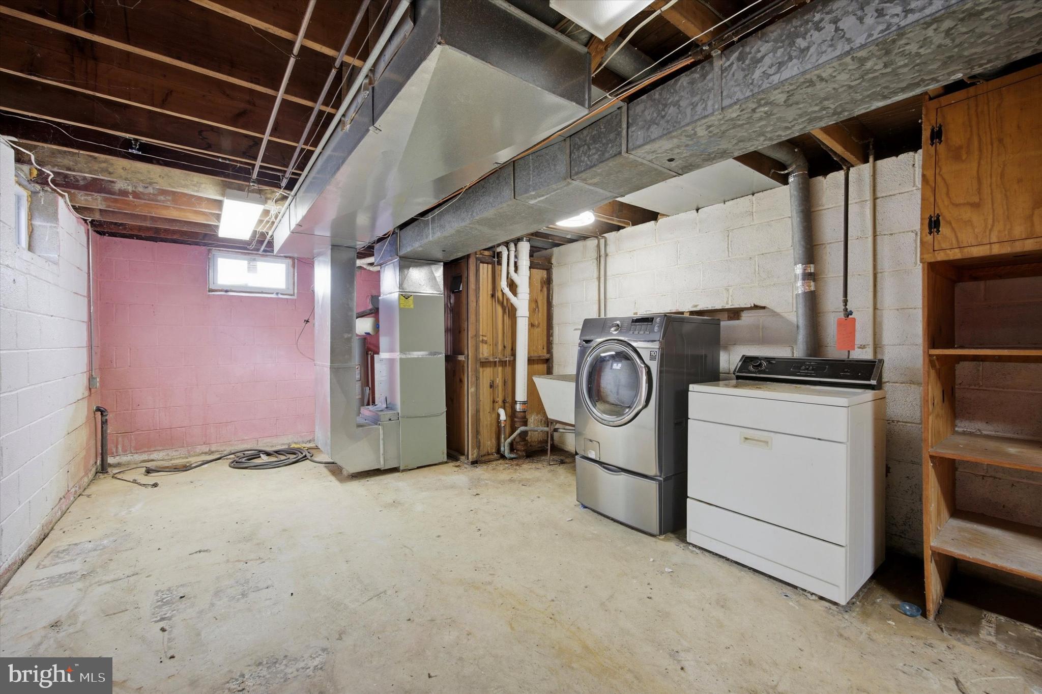 129 Locksley Road Glen Mills, PA 19342 - Photo 25 of 36 a view of storage and utility