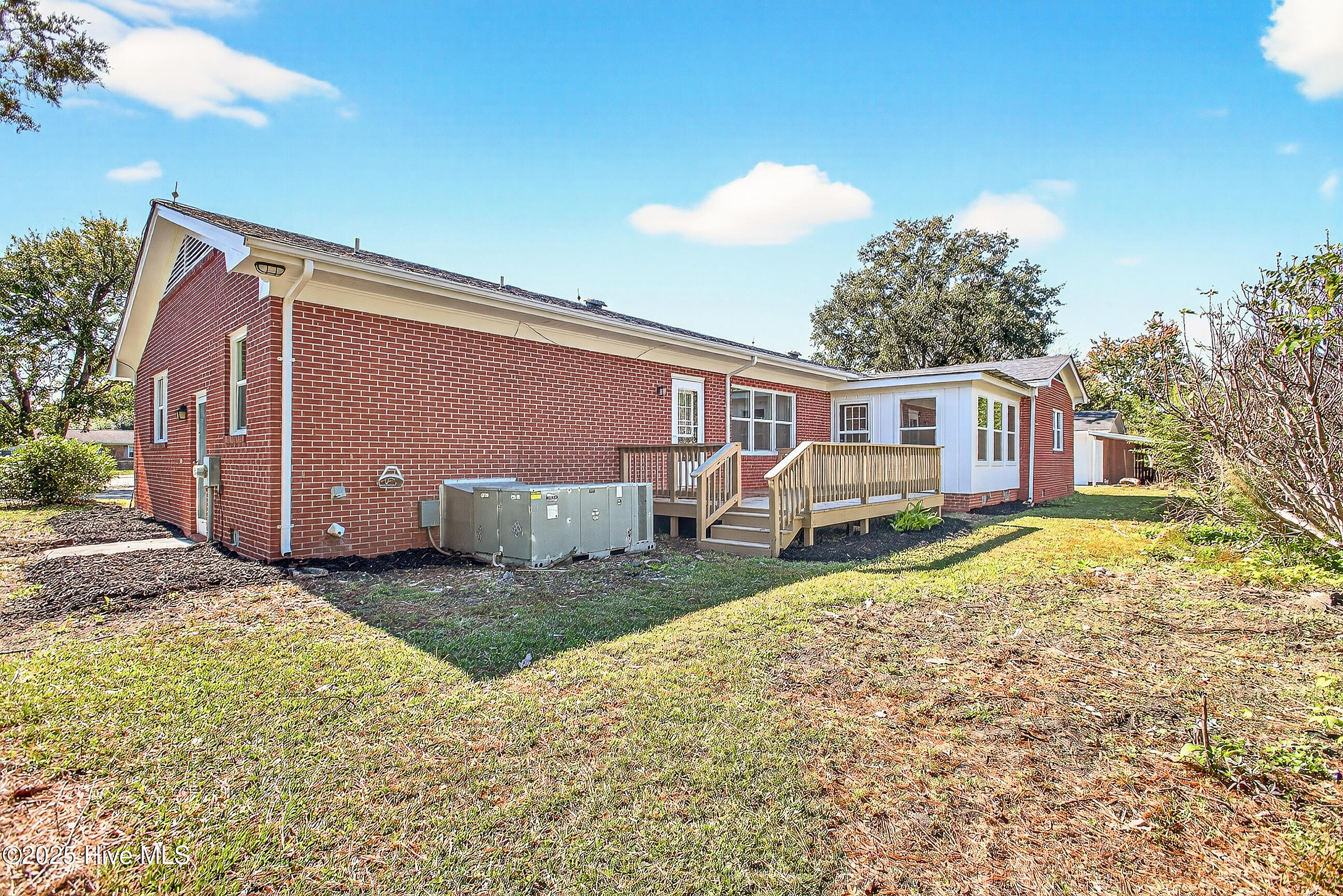 165 Thomas Humphrey Road Jacksonville, NC 28546 - Photo 25 of 31 01-32