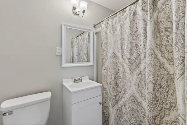 $435,000 | 224 Congress Circle, Topsham, ME 04086