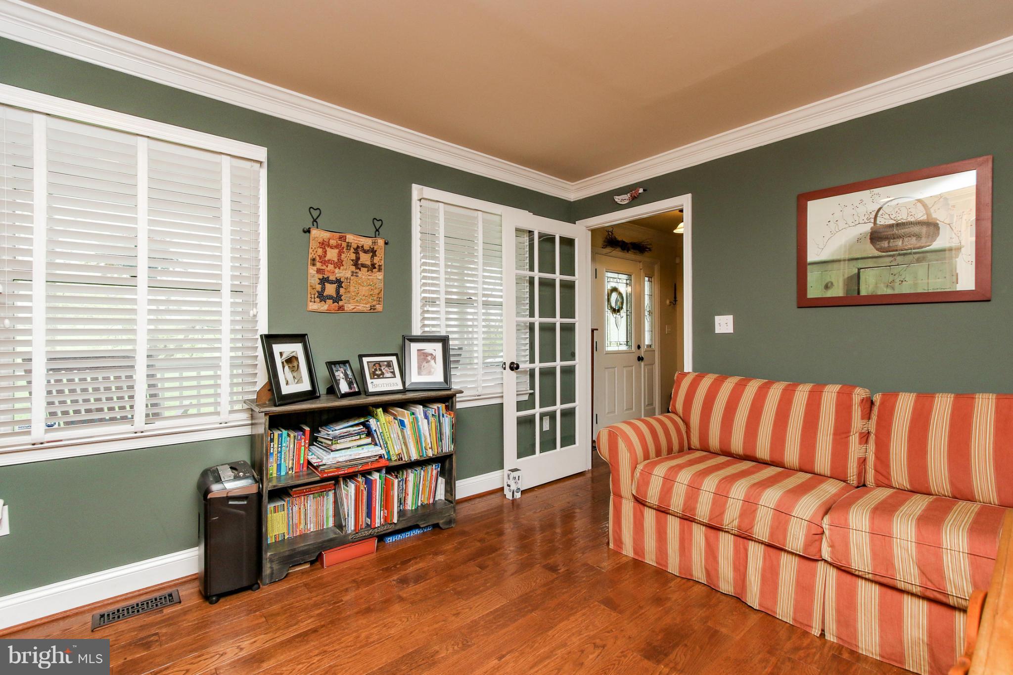 1940 Long Corner Road Mount Airy, MD 21771 - Photo 6 of 30 Interior (General)