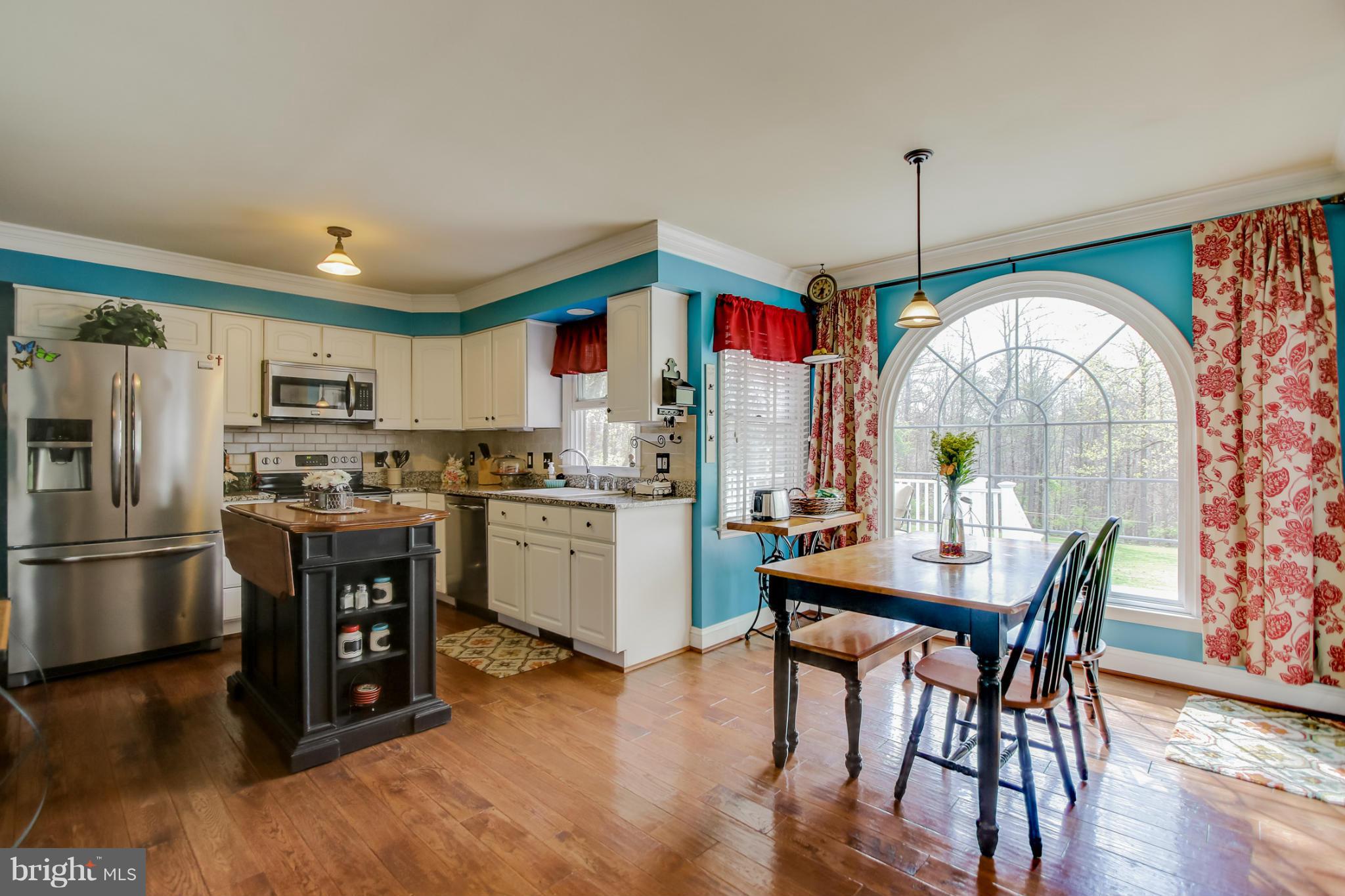 1940 Long Corner Road Mount Airy, MD 21771 - Photo 10 of 30 Kitchen