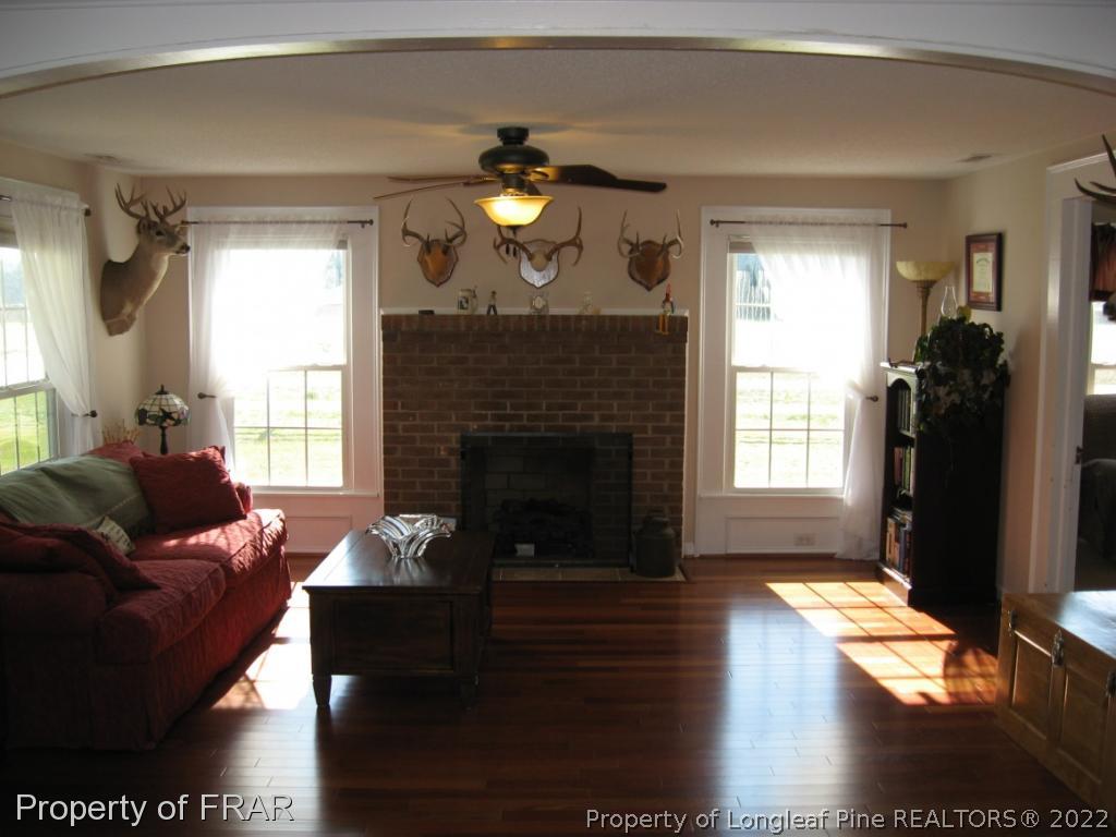 185 Libbie Road Autryville, NC 28318 - Photo 4 of 32 Gallery Image 4