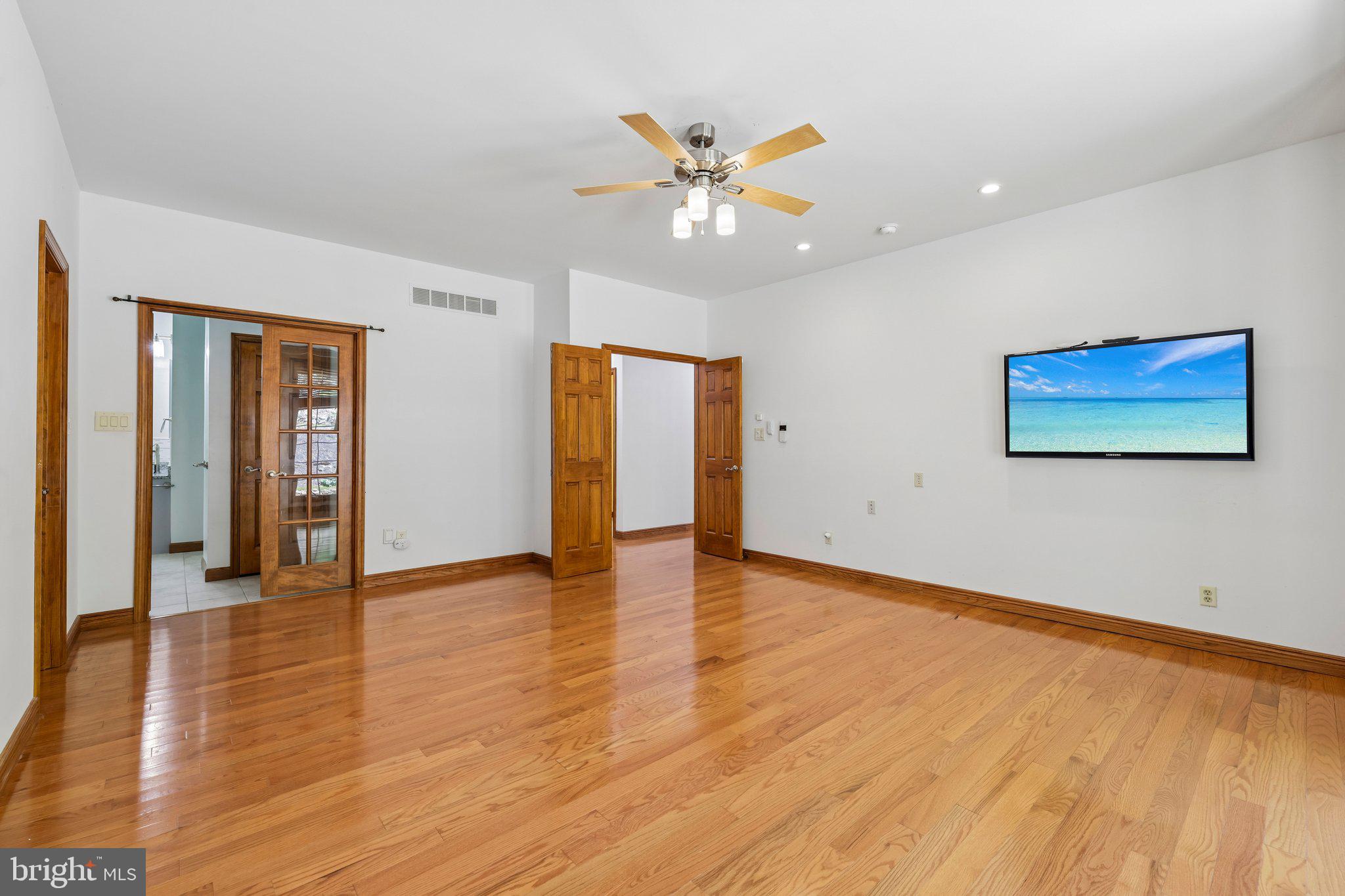 3632 Burkins Road Street, MD 21154 - Photo 39 of 106