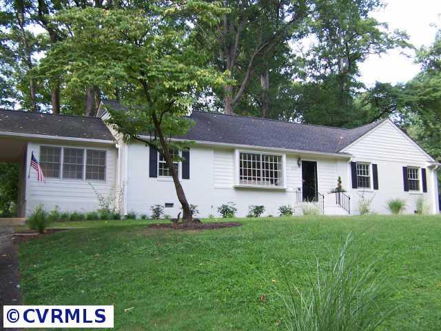 8327 Abbey Road Richmond, VA 23235 - Photo 1 of 6 Gallery Image 1