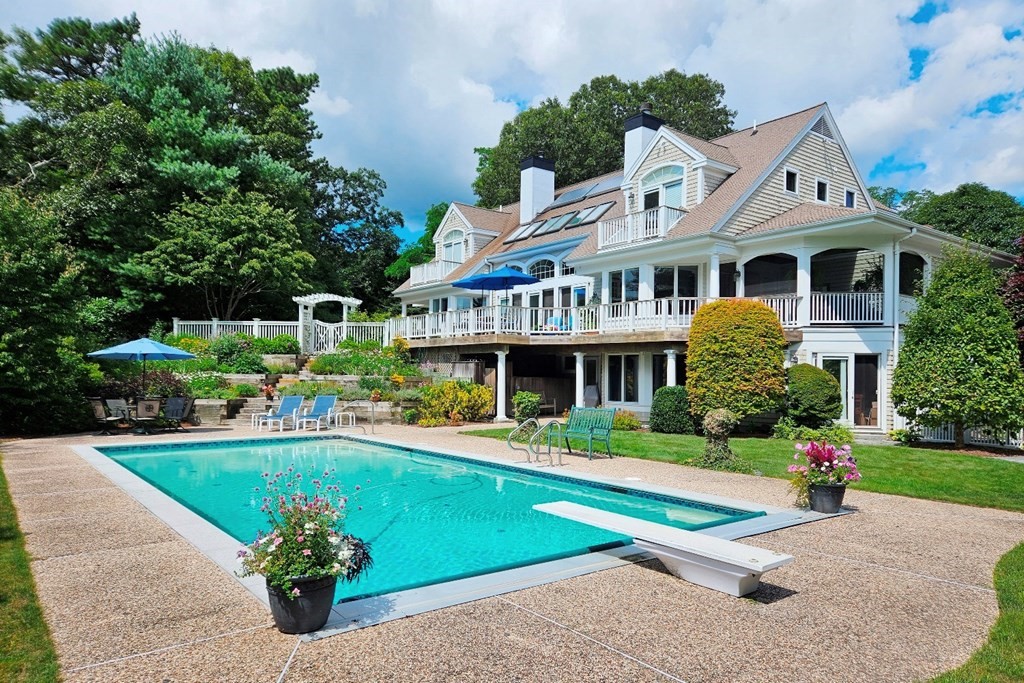 184 Quanset Road Orleans, MA 02653 - Photo 1 of 40 Gallery Image 1