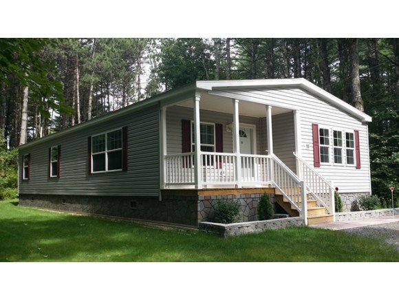 2196-18 Sanford Road Wells, ME 04090 - Photo 1 of 19 Gallery Image 1