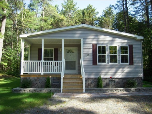 2196-18 Sanford Road Wells, ME 04090 - Photo 2 of 19 Gallery Image 2