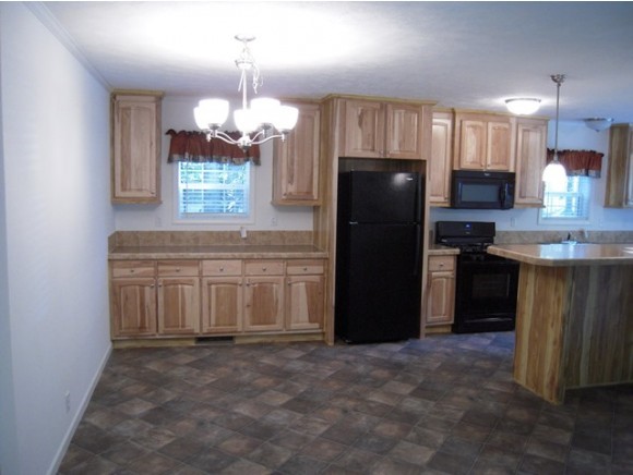 2196-18 Sanford Road Wells, ME 04090 - Photo 7 of 19 Gallery Image 7