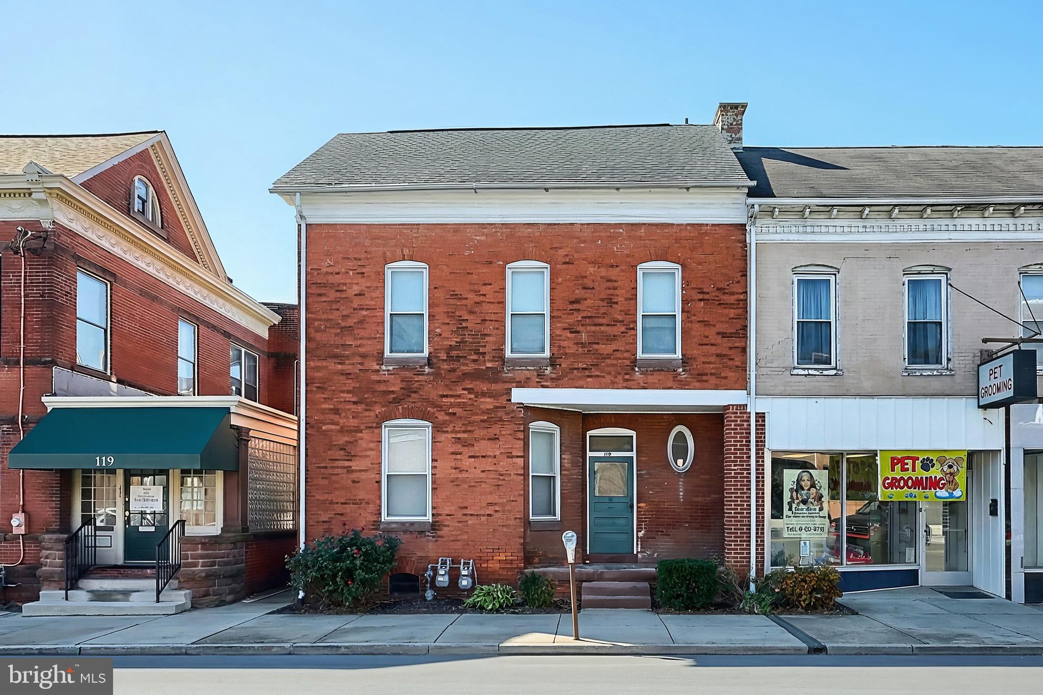 117 Baltimore Street Hanover, PA 17331 - Photo 3 of 37 a front view of a multi story residential apartment building
