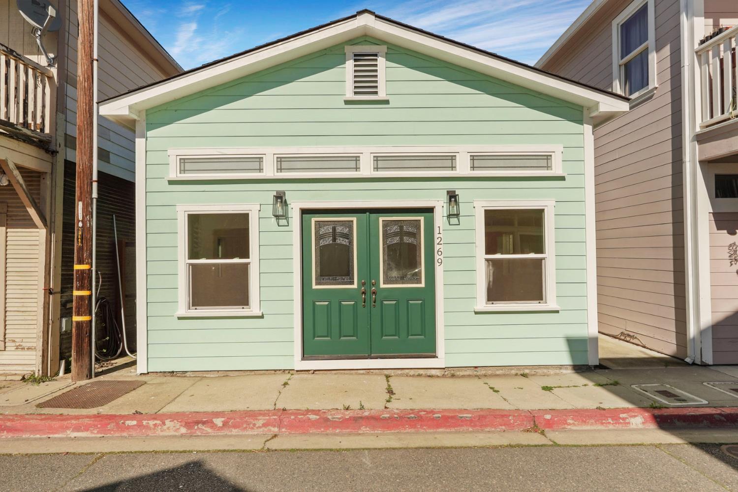 1269 B Street Walnut Grove, CA 95690 - Photo 2 of 42 a front view of a house
